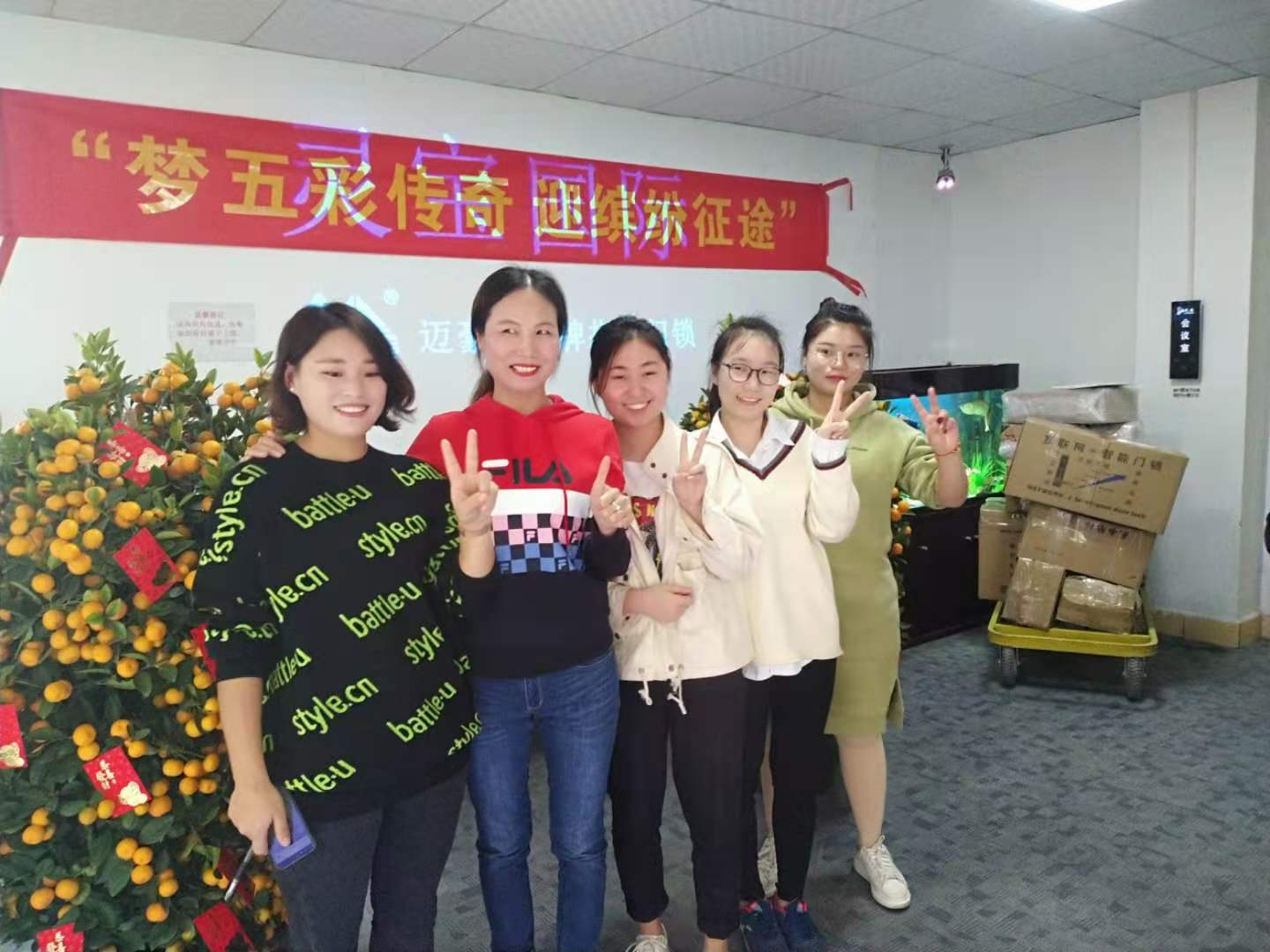 5acd354ee4be8aa0630d931f63823a4.jpg